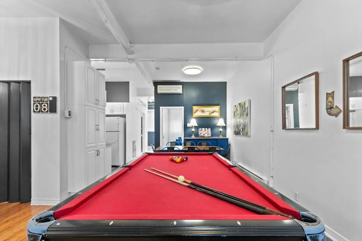 Ferienwohnung Lofty Urban Duplex Two Story Getaway Montréal 0*,