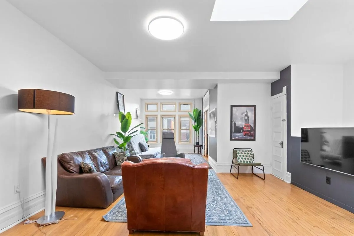 Ferienwohnung Lofty Urban Duplex Two Story Getaway Montréal